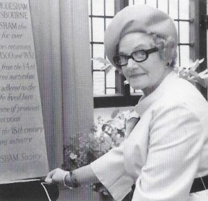 Mrs. Bridgstock Choat at the unveiling of the commemorative tablet. 50 years of the Amersham Society, 2006